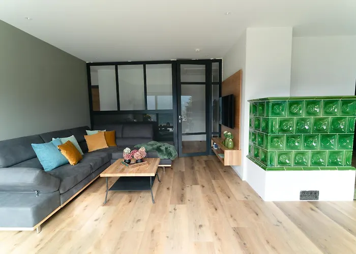 Berg'nsee بيت للعطل