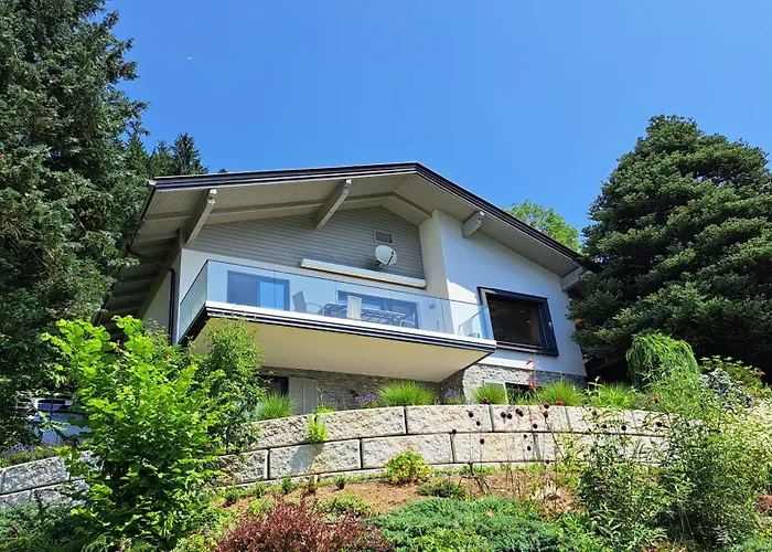 Berg'nsee بيت للعطل